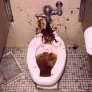 shit splatterToilet.jpg