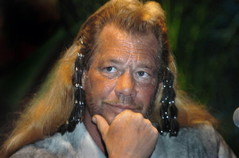 dogbountyhunter2.jpg dogbountyhunter2.jpg