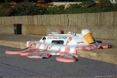 ice_cream_truck_melted.jpg ice_cream_truck_melted.jpg
