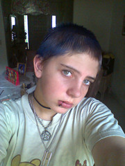 awfulhair.jpg awfulhair.jpg