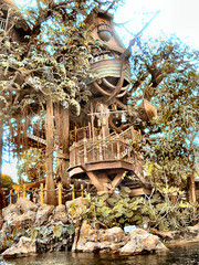 Tarzan house.jpg