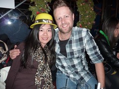 Xiaoqing Yan with ques.jpg Xiaoqing Yan with ques.jpg