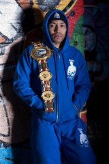2012RoyalBlueTracksuit.jpg 2012RoyalBlueTracksuit.jpg