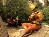 h7A084572.gif
