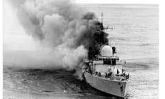 HMS-Sheffield-001.jpg