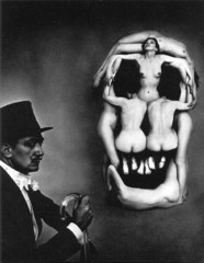 Daliskull.jpg Daliskull.jpg