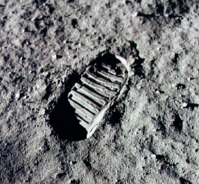 footprint_big apollo11_.gif