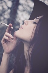 tumblr_mkj87kEwBI1s9eywio1_500[1].jpg