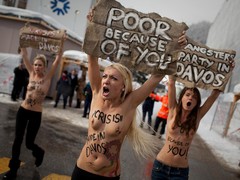 Women protest.jpg