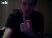 to4str finger.jpg