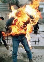 man-sets-self-on-fire-213x300.jpg