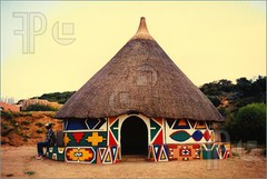 African-Hut-410589.jpg