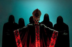 2215_music_ghost_t588.jpg