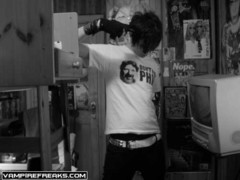 gun-to-emo--large-msg-115008451339-2.jpg