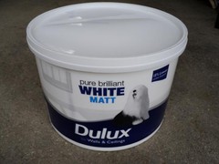 1308651854_218503159_1-DULUX-10-LITRE-TUBS-OF-PURE-BRILLIANT-WHITE-MAT