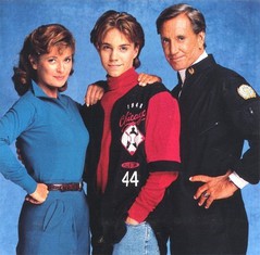 Seaquest-DSV-jonathan-brandis-6300773-550-540.jpg