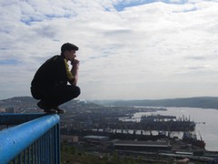 slavsquat2.jpg
