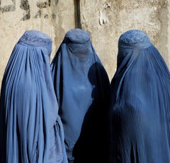 burqa-women.jpg burqa-women.jpg