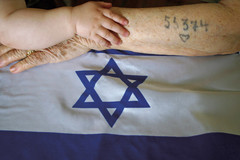 holocaustflag1.jpg holocaustflag1.jpg