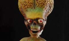 alien-Mars-Attack-006.jpg