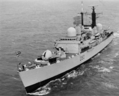 HMS_Sheffield_(D80).jpg