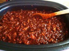 Chile in pot lots.jpg