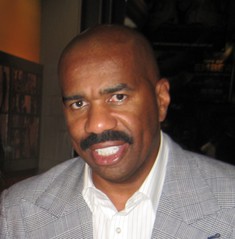 Steve_Harvey_September_2008.jpg