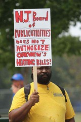 Michael Worthy holds sign.jpg