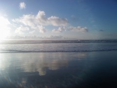 Cardiff calm ocean with clouds reflect.jpg Cardiff calm ocean with clouds reflect.jpg