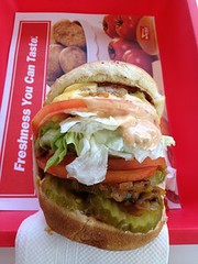 Hamburger In n out secrete menue extra lots n lots of extra no charge-