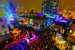 Halloween 10.26-2013 gas lamp monster bash crowd pic jpeg corr.jpg