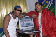 2000s-summed-up-one-picture.0.jpg