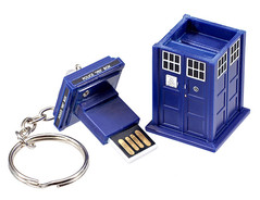 eefe_tardis_flash_drive.jpg