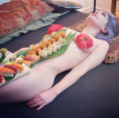 Naked Sushi 2.png