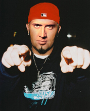 Cage durst.jpg