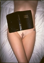 holybebleuh.jpg