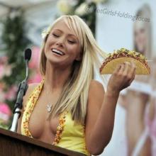 Girl holding-tacos-5.jpg