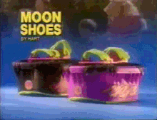moonshoes.gif