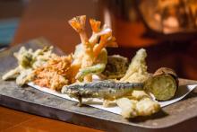 Tempura-including-eel-spine-kara-ag.jpg