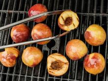 Grilled Peaches-1.jpg