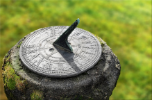Sundial-1-(Deposit-Photos)-21-7-22-.png