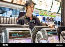 sydney-australiabondi-mcdonalds-res.jpg