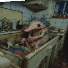 Creature B gif in bathtube.gif